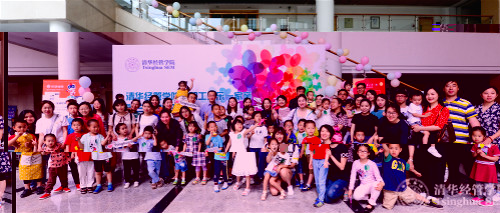 1560133584774010213.jpg 合影1_meitu_1.jpg