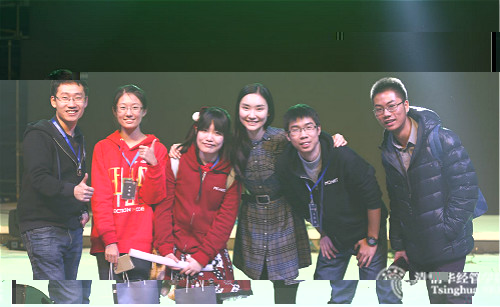 1530509828334023629.jpg 冬情學生節-學院外聯合影_meitu_3.jpg