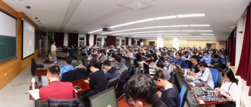 1488873739093074104.jpg 2017年春季學期《中國金融實務課堂2》首課現場Panorama 4_meitu_4.jpg