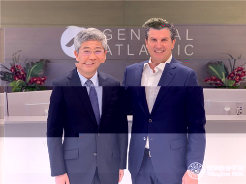 1555290013799092598.jpg 與學院顧問委員會委員、美國泛大西洋投資集團首席執行官威廉·福特(William E. Ford)合影_副本.jpg