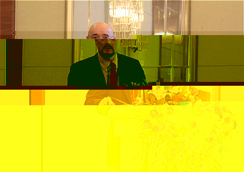 1502672958098083504.jpg Michael R. Powers 教授-1 (1)_meitu_2.jpg